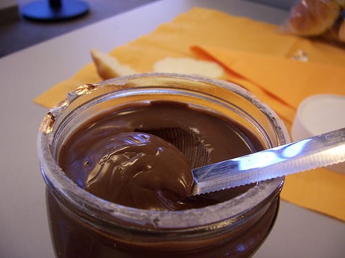 Low Calorie Homemade Nutella recipe – 107 calories